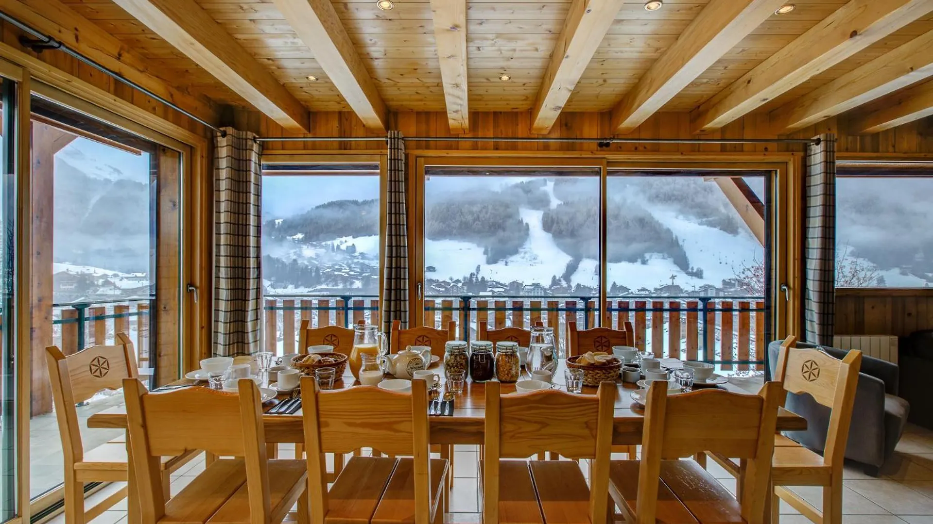 Chalet L'Abelard By Birch Stays Morzine